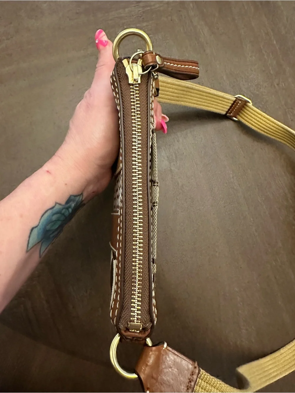 Coach Signature Swingpack Crossbody Bag